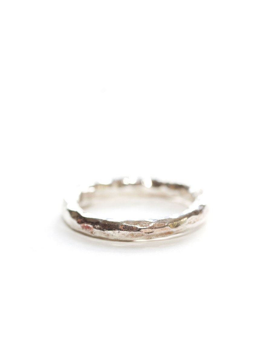 Avindy Hammered Chunky Silver Ring